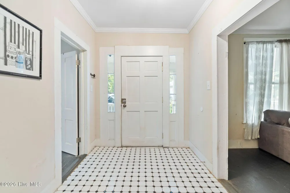216 Fleming Street Washington, NC 27889
