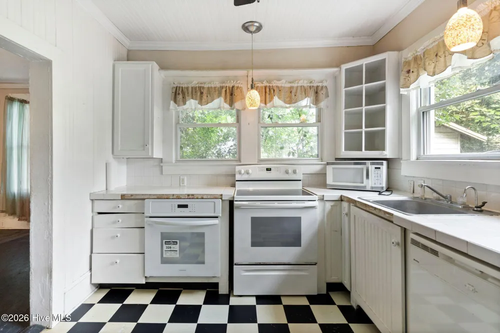 216 Fleming Street Washington, NC 27889