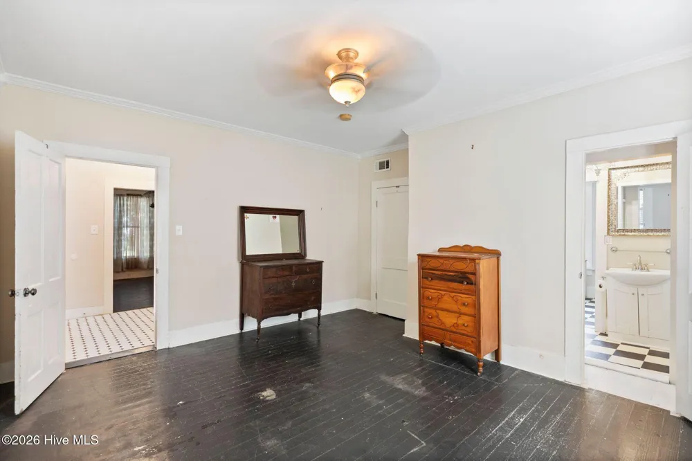 216 Fleming Street Washington, NC 27889