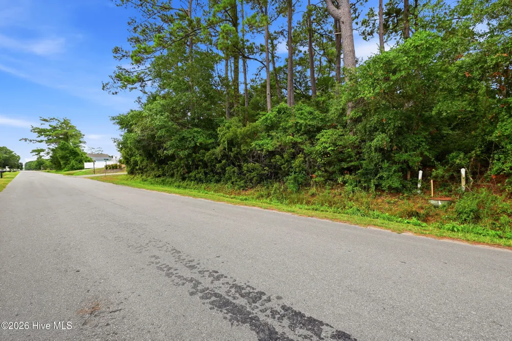 L36 E Yacht Drive Oak Island, NC 28465