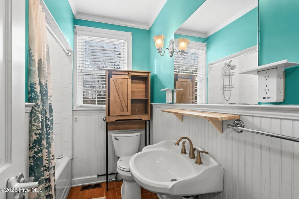 102 Sandwall Avenue Tabor City, NC 28463