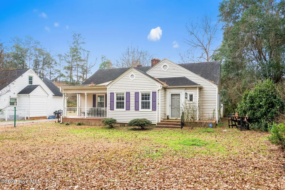 102 Sandwall Avenue Tabor City, NC 28463