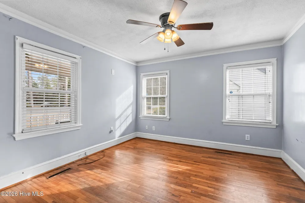 102 Sandwall Avenue Tabor City, NC 28463
