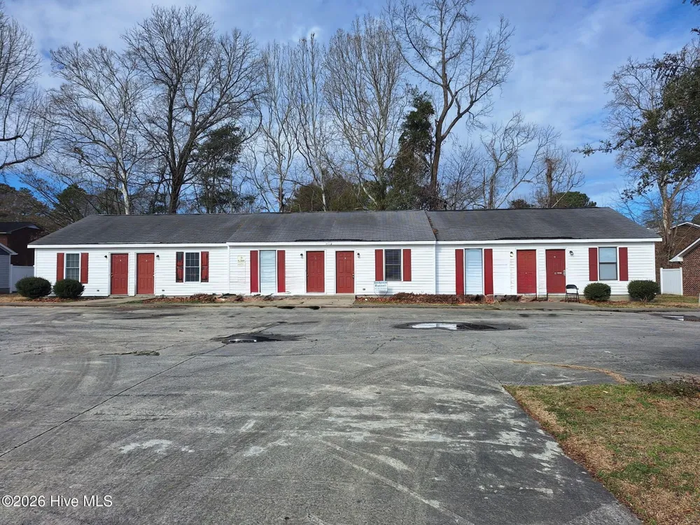 1402 Hooker Road #C Greenville, NC 27834