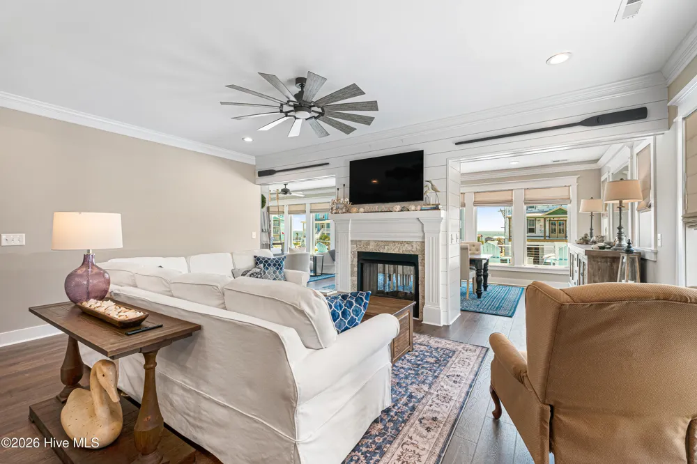 133 Sound Point Drive Harkers Island, NC 28531