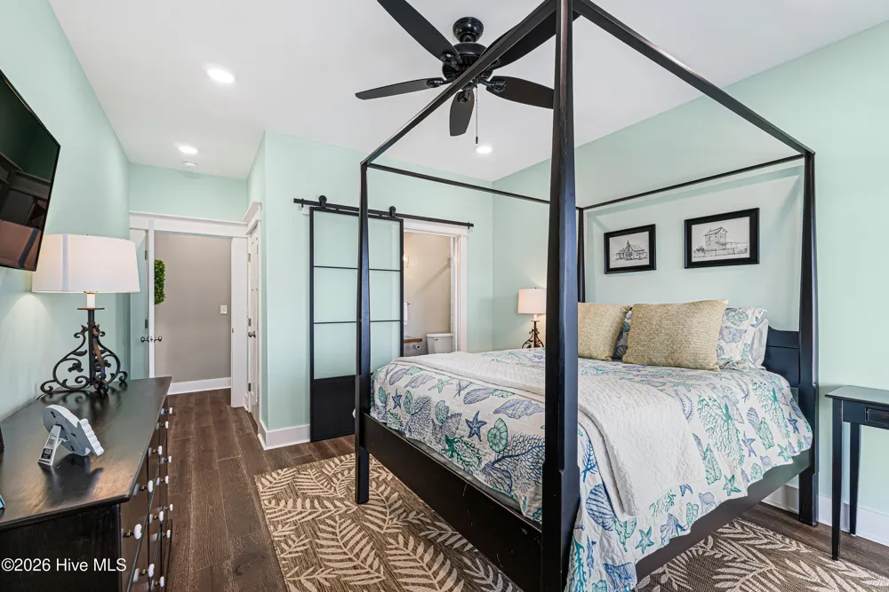 133 Sound Point Drive Harkers Island, NC 28531