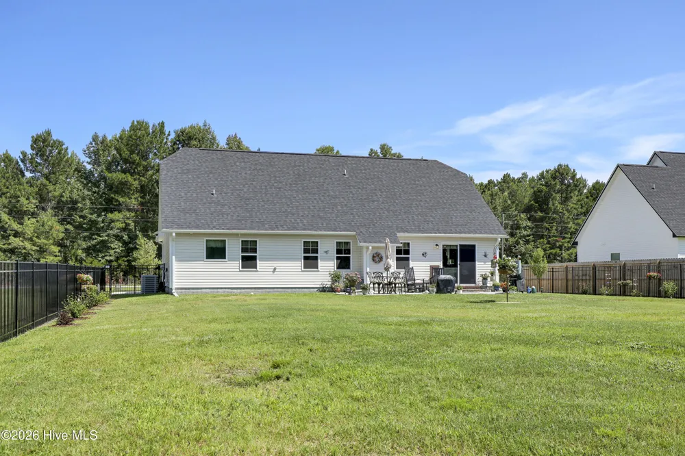 23189 Nc Highway 50 Holly Ridge, NC 28445