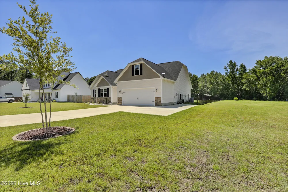 23189 Nc Highway 50 Holly Ridge, NC 28445