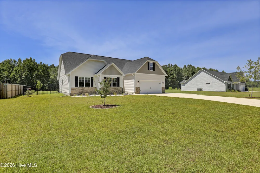23189 Nc Highway 50 Holly Ridge, NC 28445