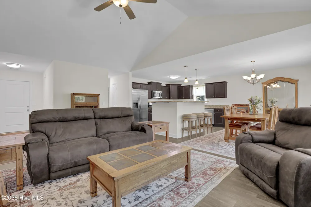 23189 Nc Highway 50 Holly Ridge, NC 28445