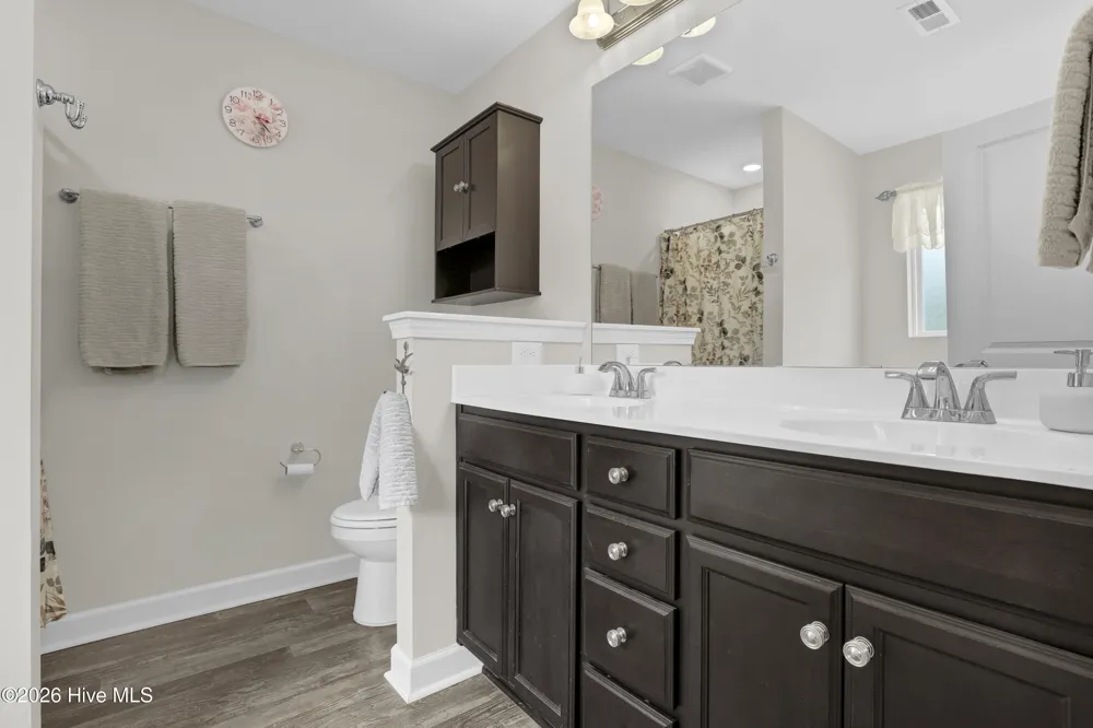 23189 Nc Highway 50 Holly Ridge, NC 28445