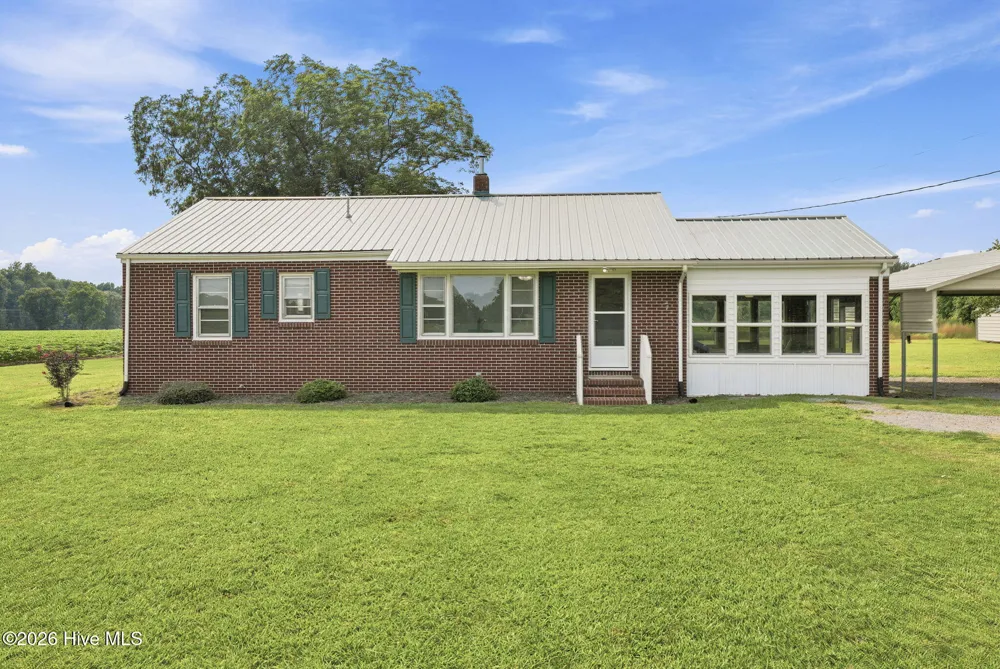 820 Us Highway 13 Gates, NC 27937