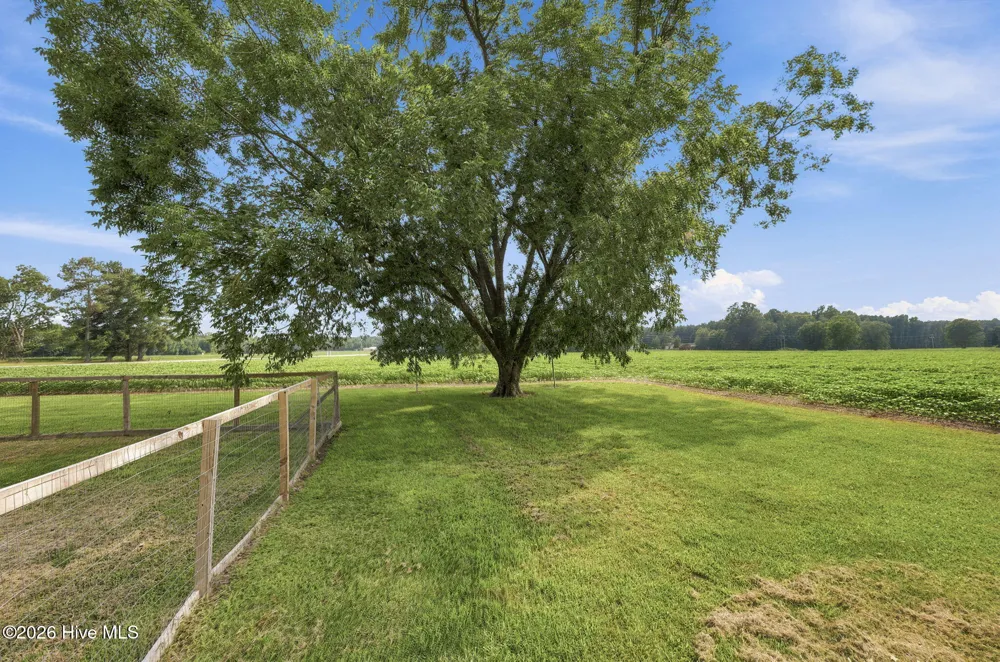 820 Us Highway 13 Gates, NC 27937