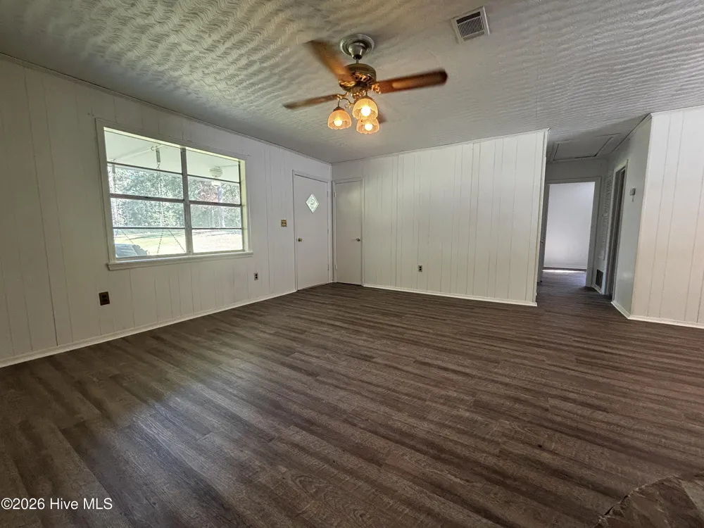 5494 Huff'S Bridge Road Dearing, GA 30808