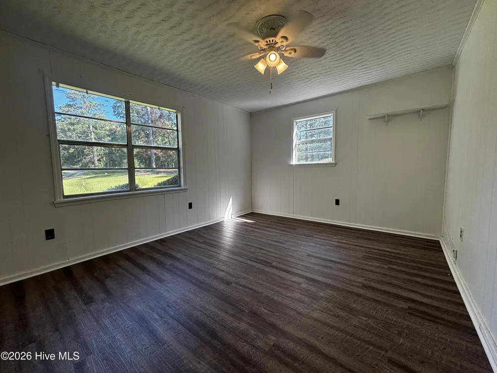 5494 Huff'S Bridge Road Dearing, GA 30808
