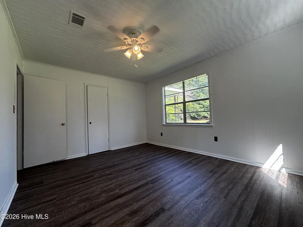 5494 Huff'S Bridge Road Dearing, GA 30808