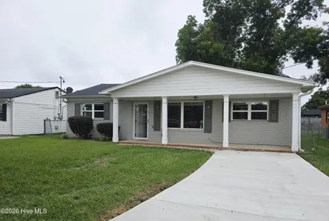 1321 Cherry Avenue