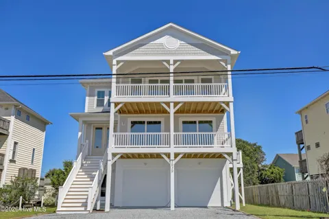 1919 New River Drive