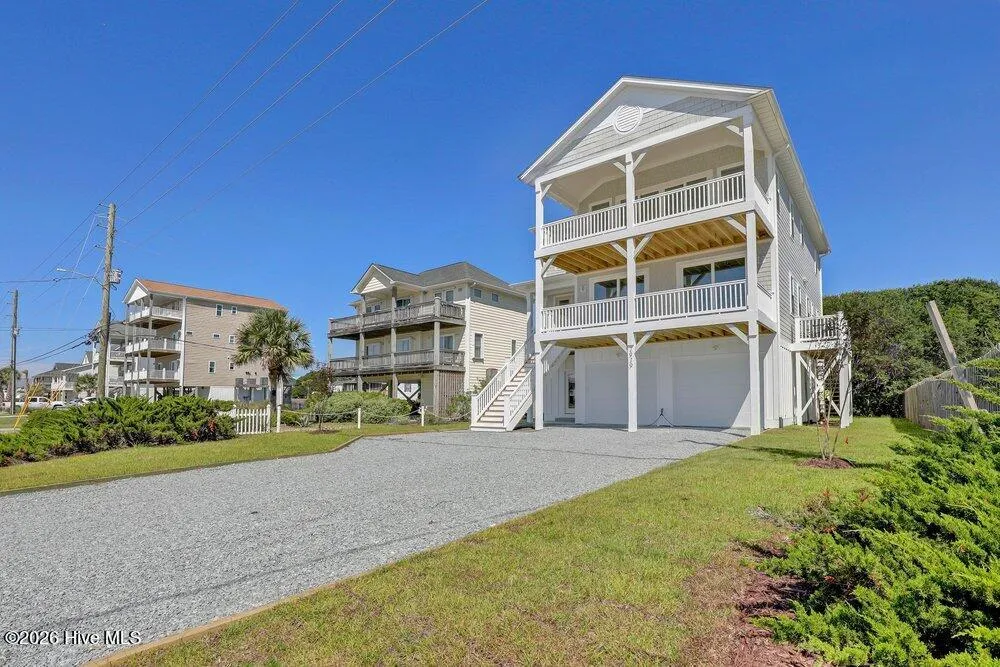 1919 New River Drive Surf City, NC 28445