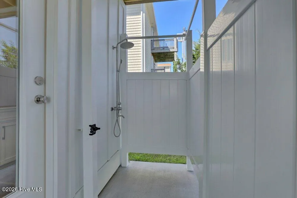 1919 New River Drive Surf City, NC 28445