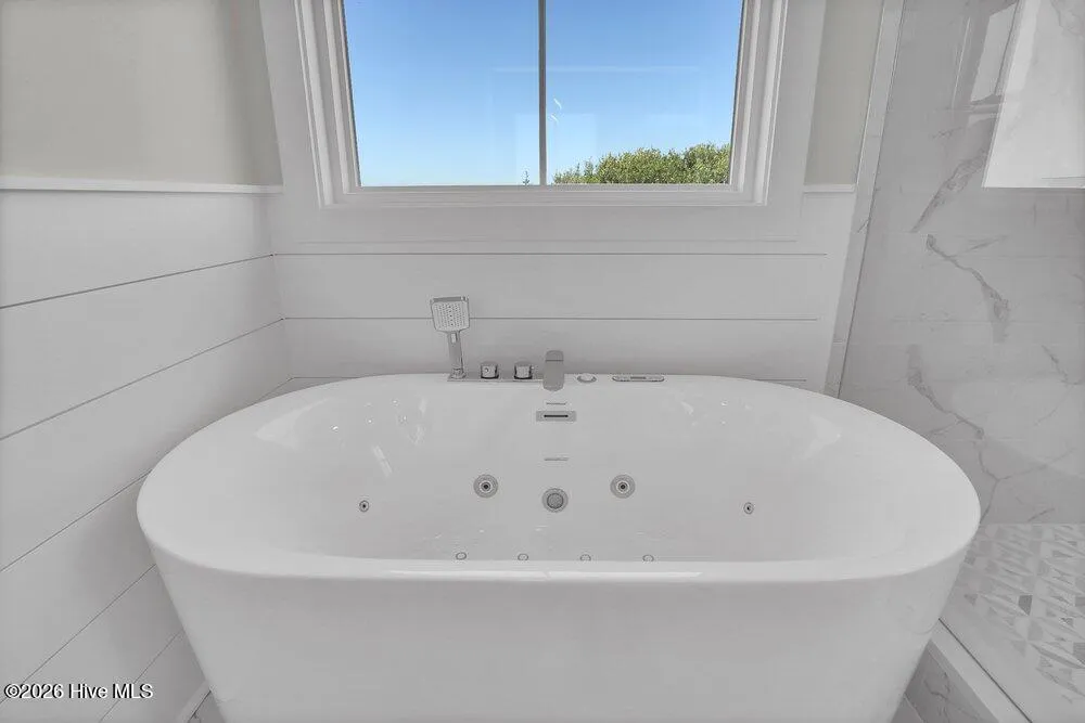 1919 New River Drive Surf City, NC 28445