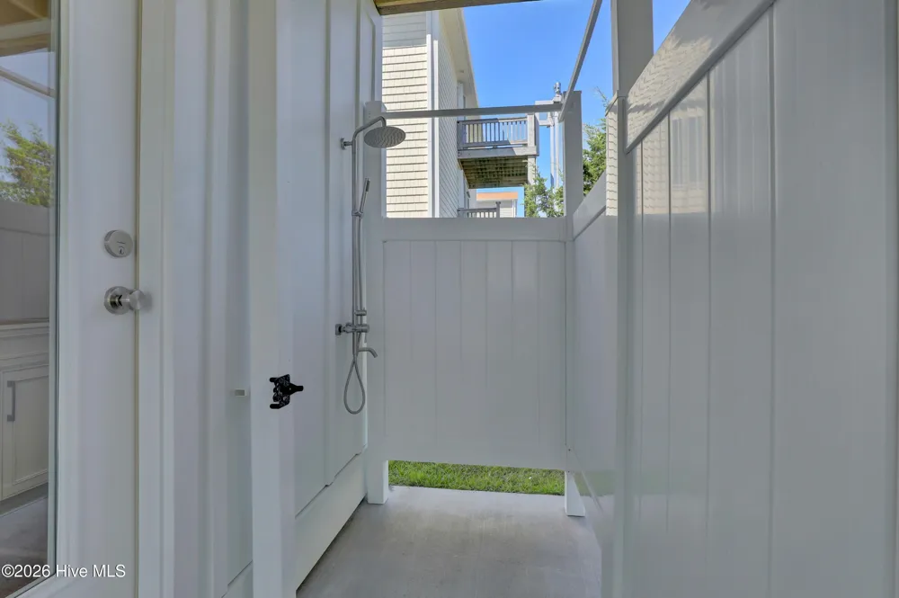 1919 New River Drive Surf City, NC 28445