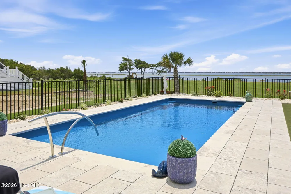 402 Kensington Place Newport, NC 28570