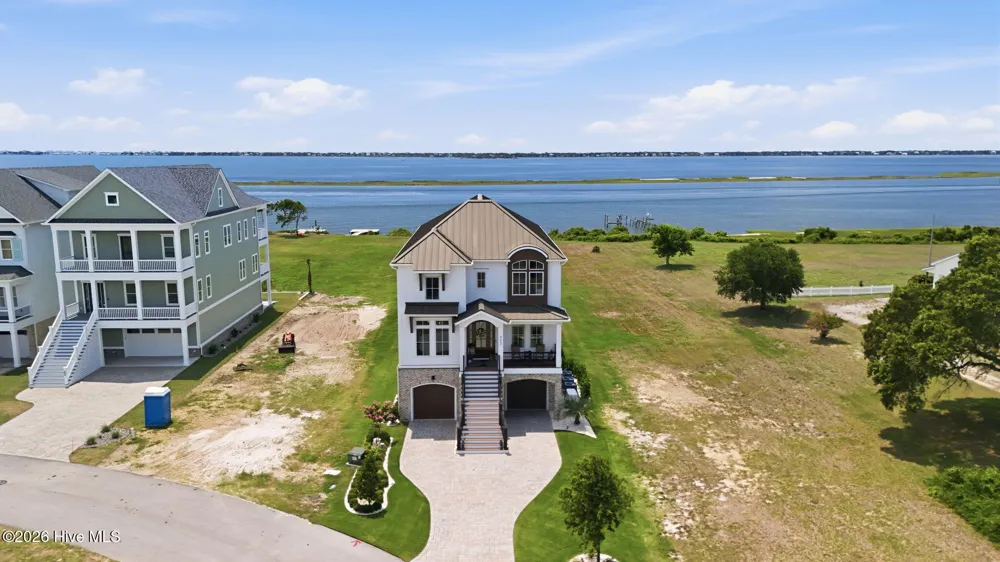 402 Kensington Place Newport, NC 28570