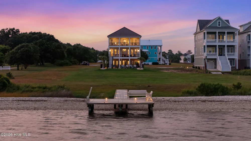 402 Kensington Place Newport, NC 28570