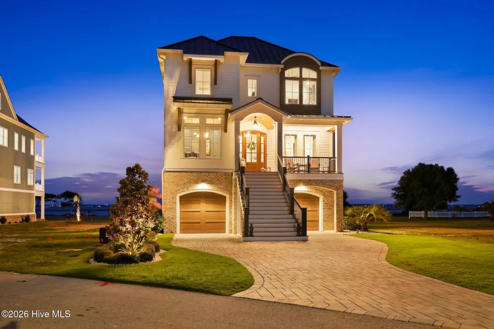 402 Kensington Place Newport, NC 28570