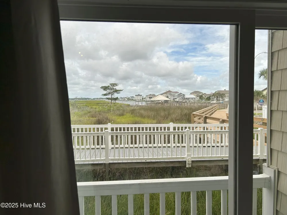 602 W Ft Macon Road #118 Atlantic Beach, NC 28512