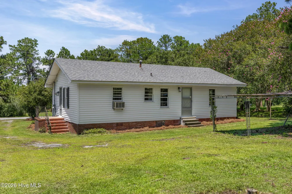 728 Prosperity Drive Swainsboro, GA 30401
