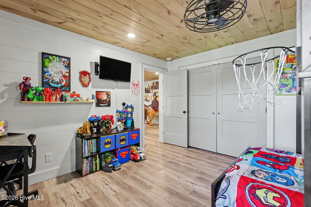 240 Pink Pig Lane Cherry Log, GA 30522