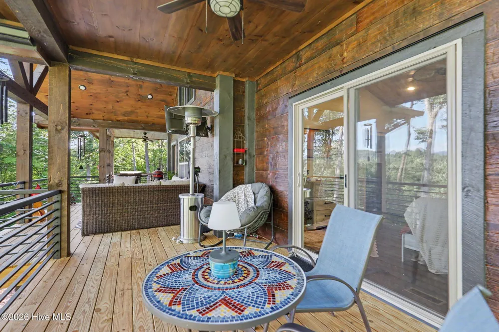 240 Pink Pig Lane Cherry Log, GA 30522