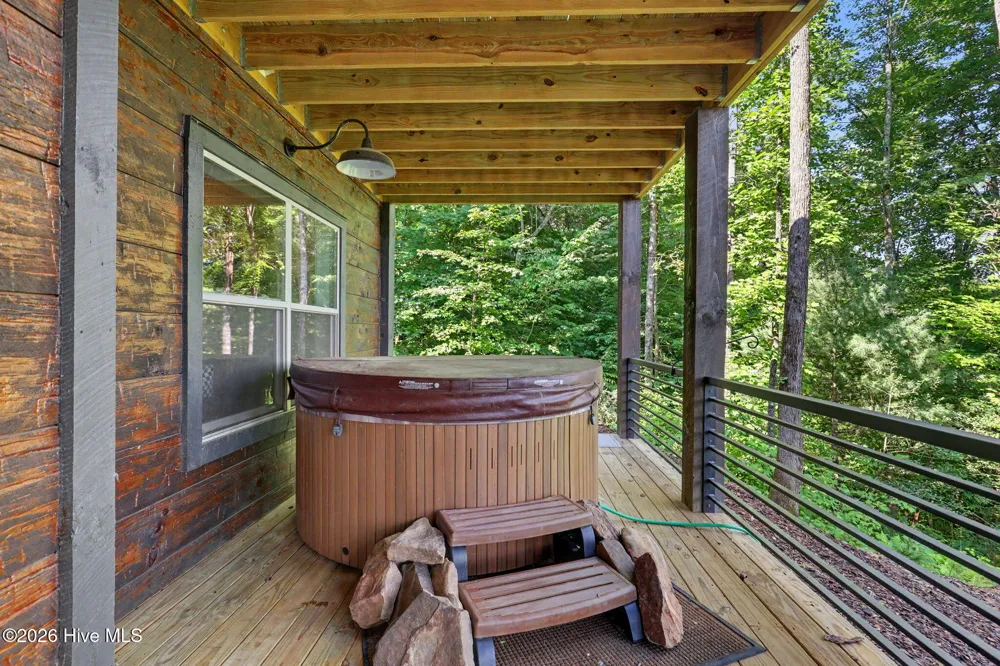 240 Pink Pig Lane Cherry Log, GA 30522