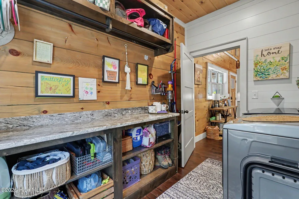 240 Pink Pig Lane Cherry Log, GA 30522