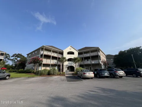 300 Lighthouse Lane #3 B1