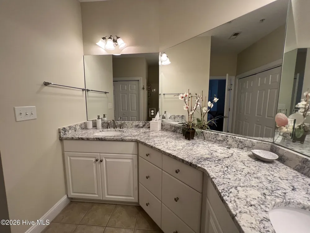 300 Lighthouse Lane #3 B1 Cedar Point, NC 28584