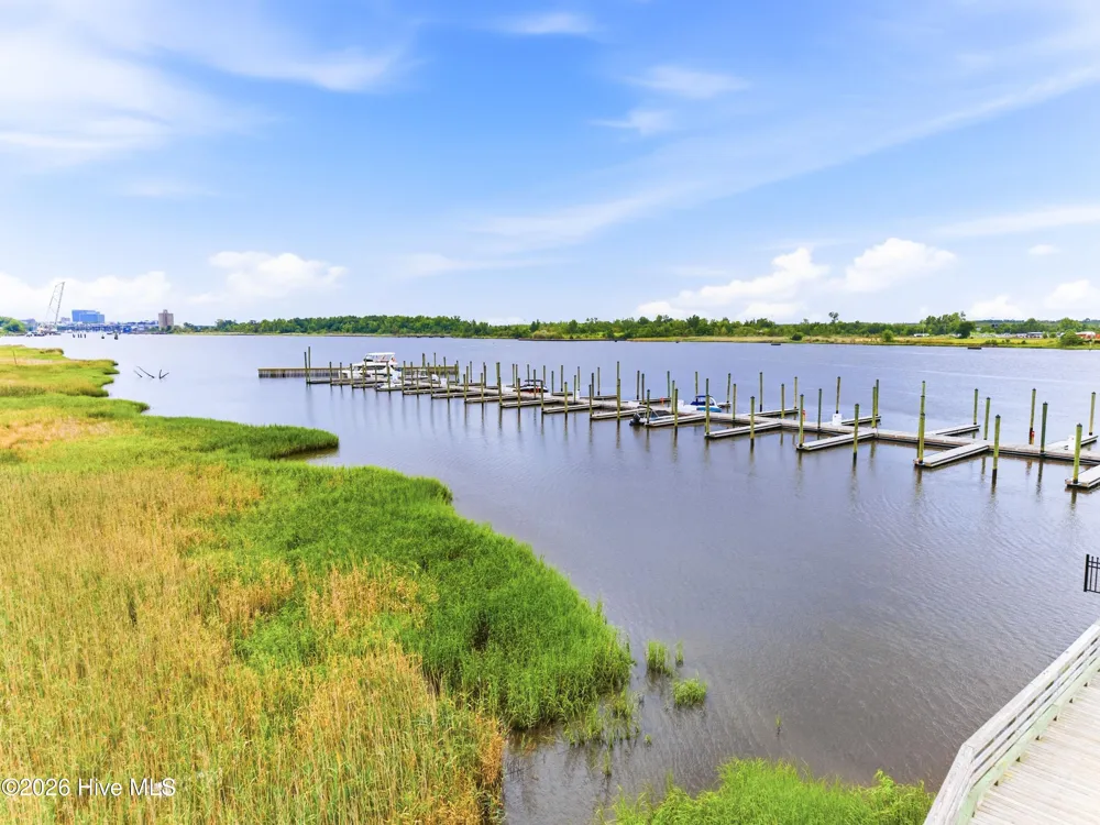 1717 Herons View Drive Wilmington, NC 28401