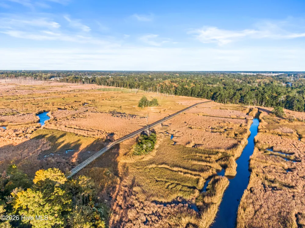 1717 Herons View Drive Wilmington, NC 28401