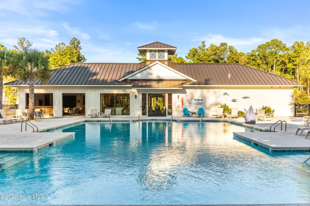 1717 Herons View Drive Wilmington, NC 28401