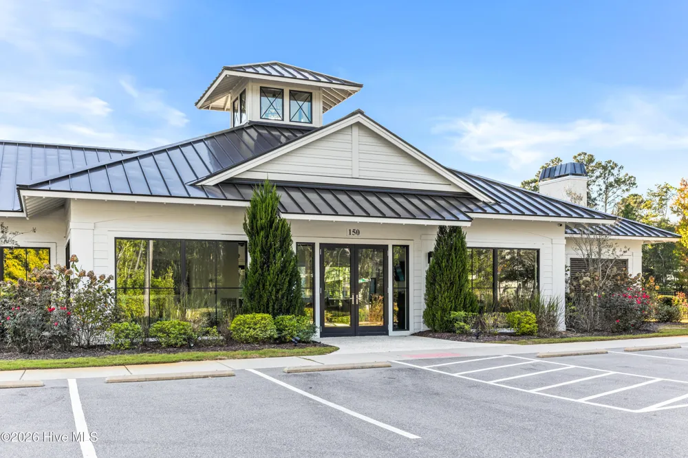 1717 Herons View Drive Wilmington, NC 28401