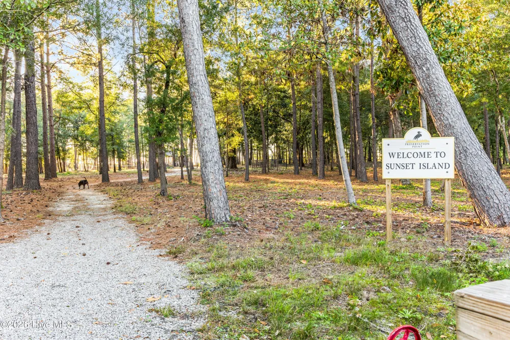 1717 Herons View Drive Wilmington, NC 28401