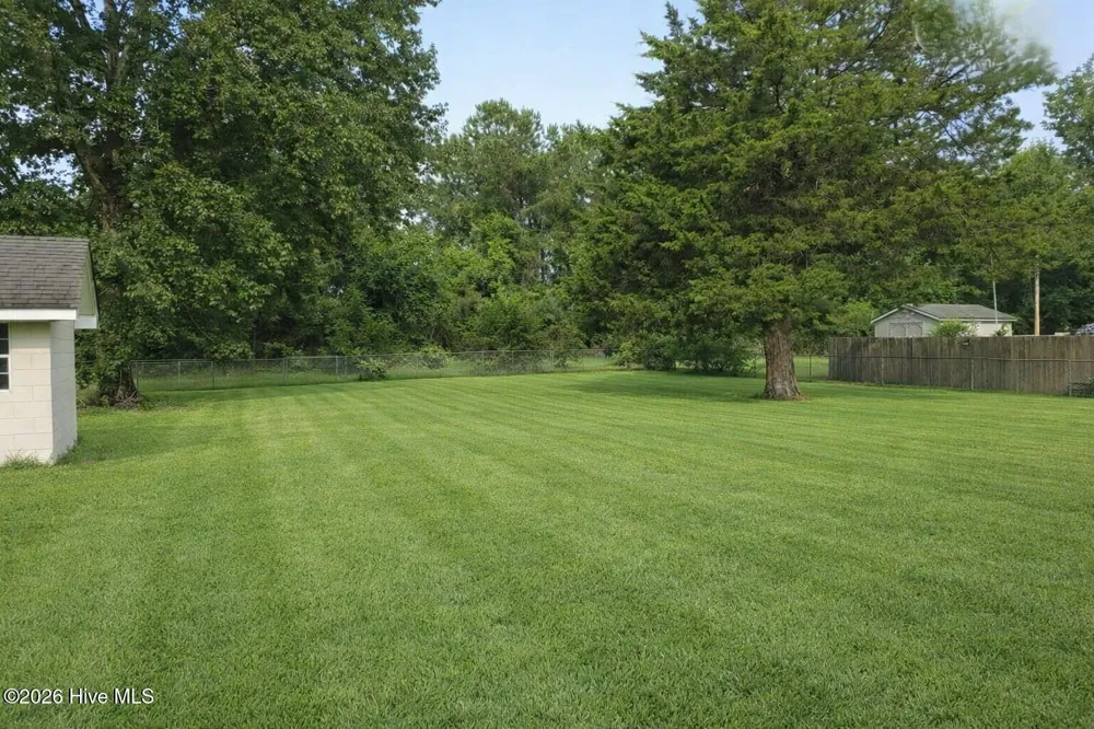 909a Greenfield Heights Boulevard Havelock, NC 28532