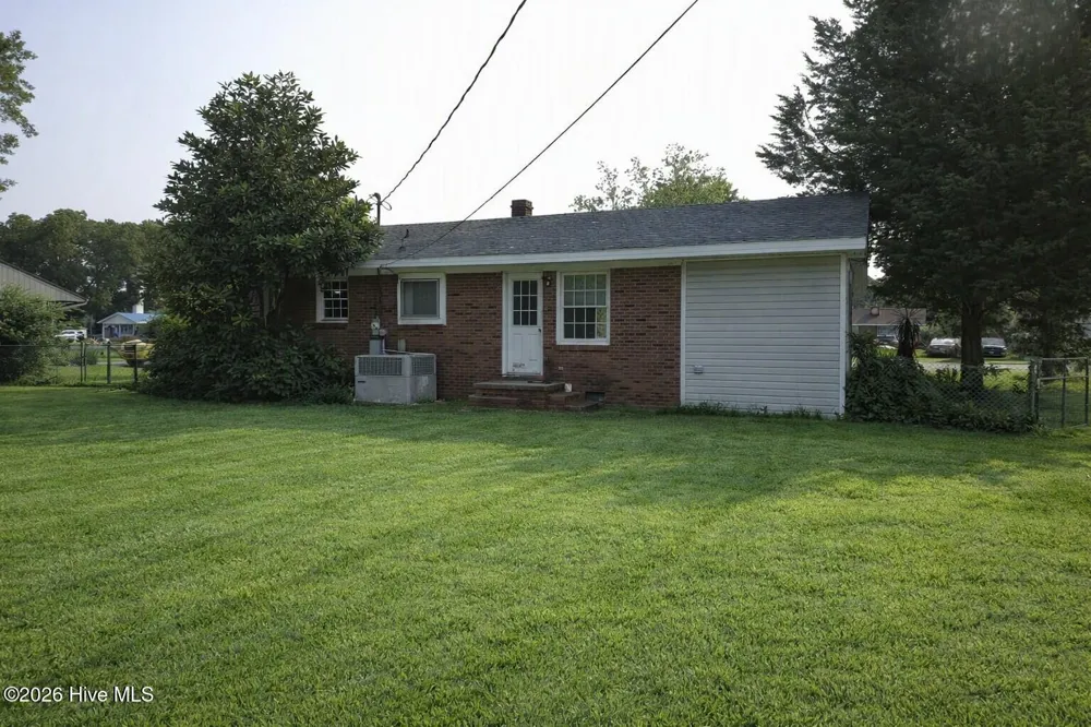 909a Greenfield Heights Boulevard Havelock, NC 28532