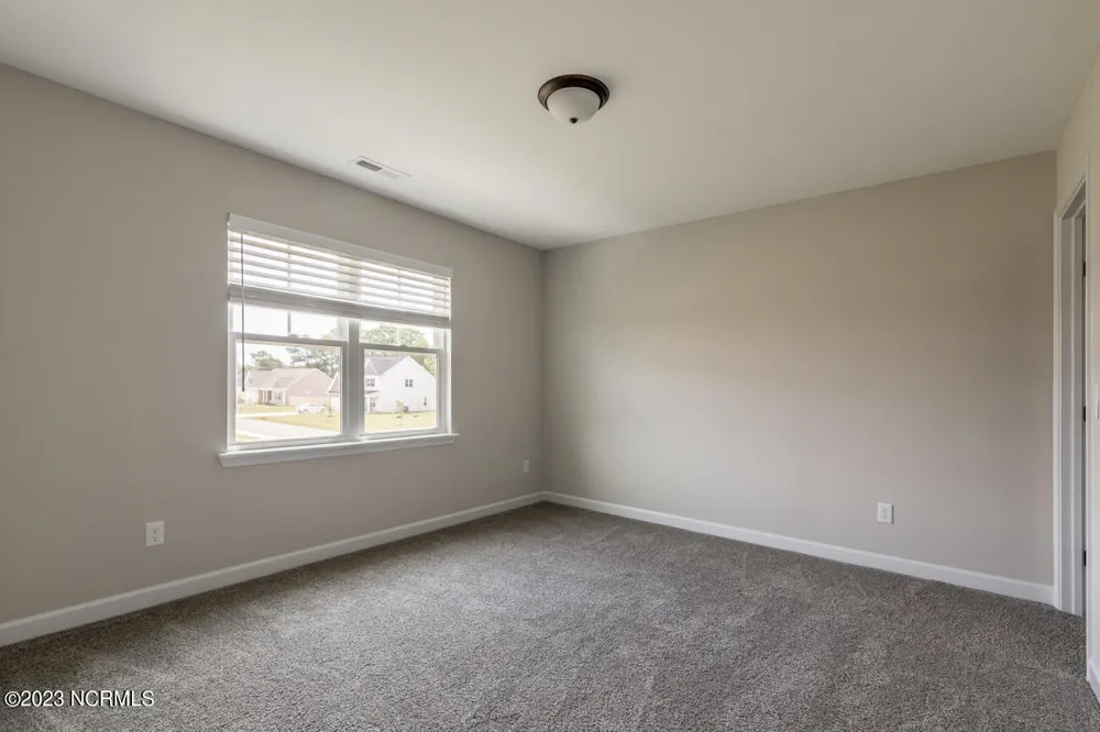 300 Waylon Way Holly Ridge, NC 28445