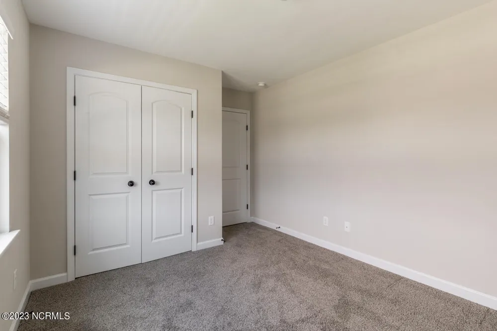 300 Waylon Way Holly Ridge, NC 28445