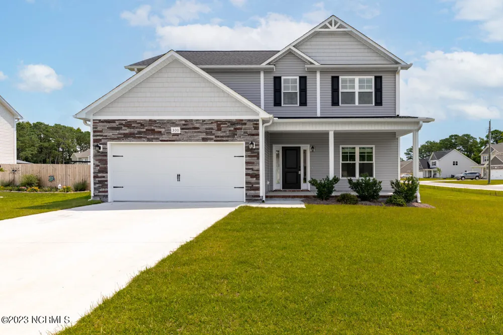 300 Waylon Way Holly Ridge, NC 28445