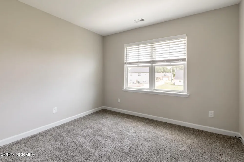 300 Waylon Way Holly Ridge, NC 28445