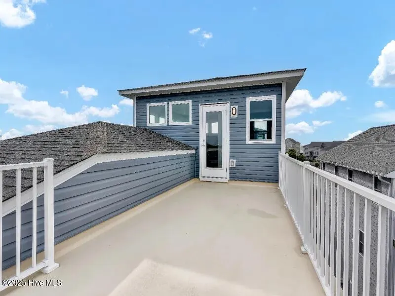 822 S Topsail Drive #A Surf City, NC 28445